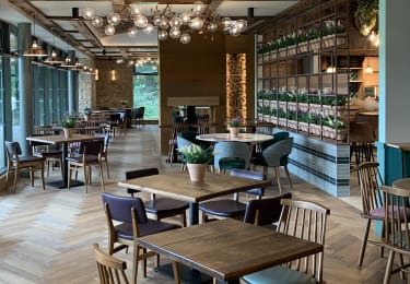 Rivendale Lodge Retreat, Ashbourne